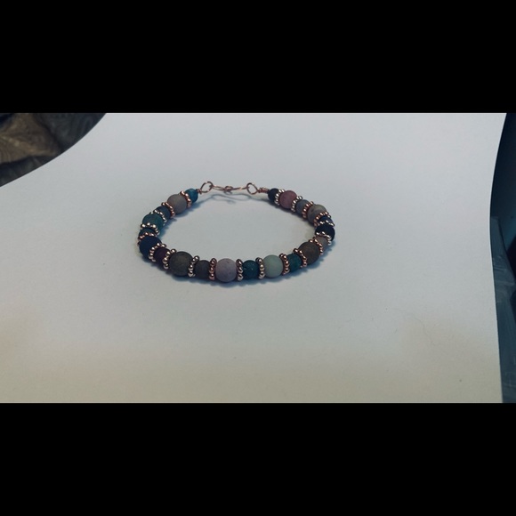 Handmade Copper and Quartz Gemstone Bead Bracelet - Picture 4 of 4